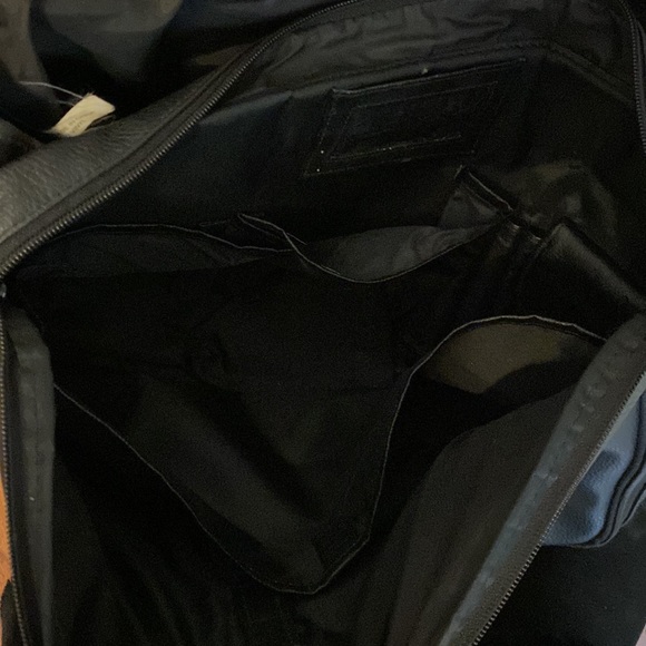 Black vinyl computer shoulder bag- gently used. - Picture 10 of 13